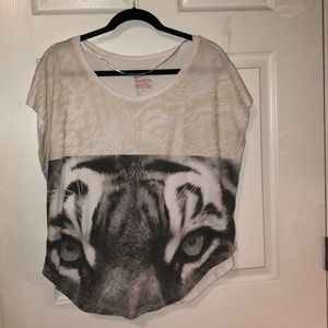 Nike tiger athletic shirt